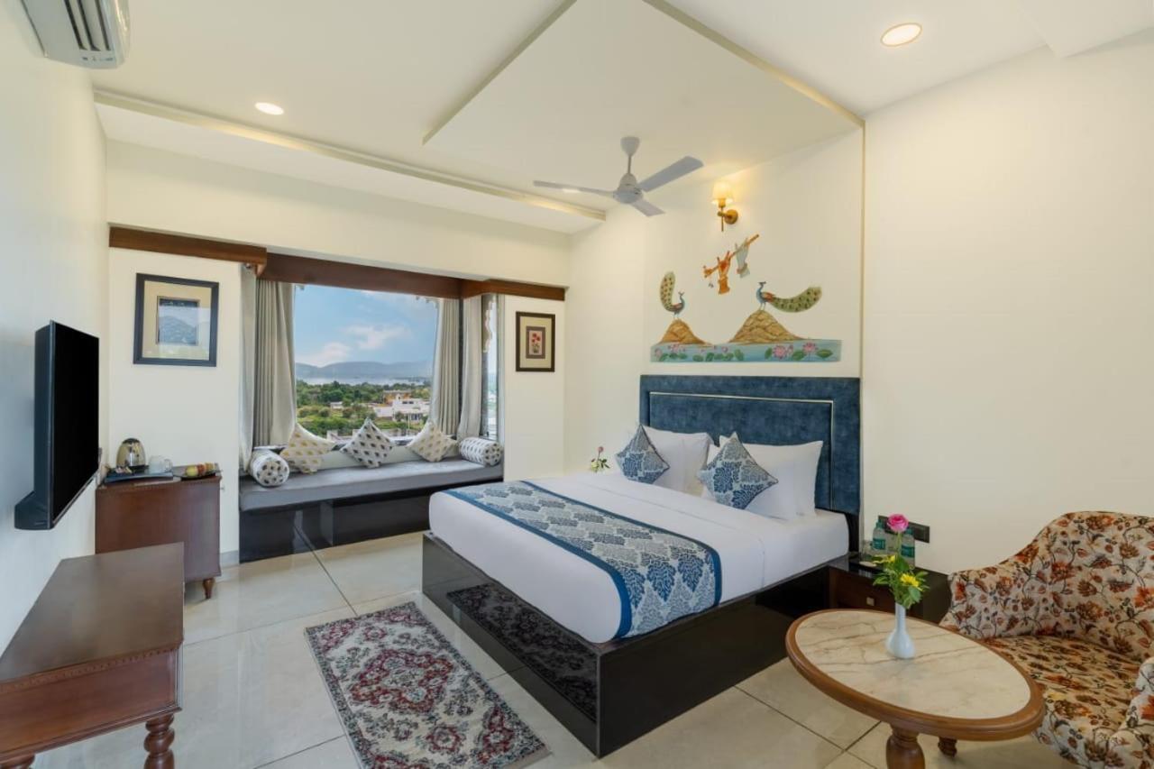 Traavista Aravali Mahal Hotel Удайпур Екстериор снимка
